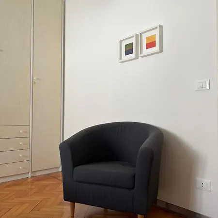 Elegante Apartmento Nel Centro Storico Di Lejlighed